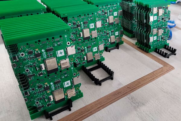 PCB assembly for companies in California - Manufacturing services